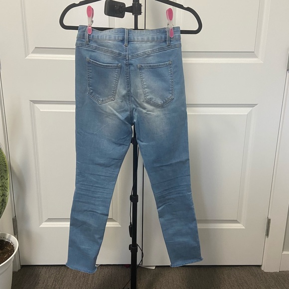 Ripped jeans- 5 - Picture 3 of 3